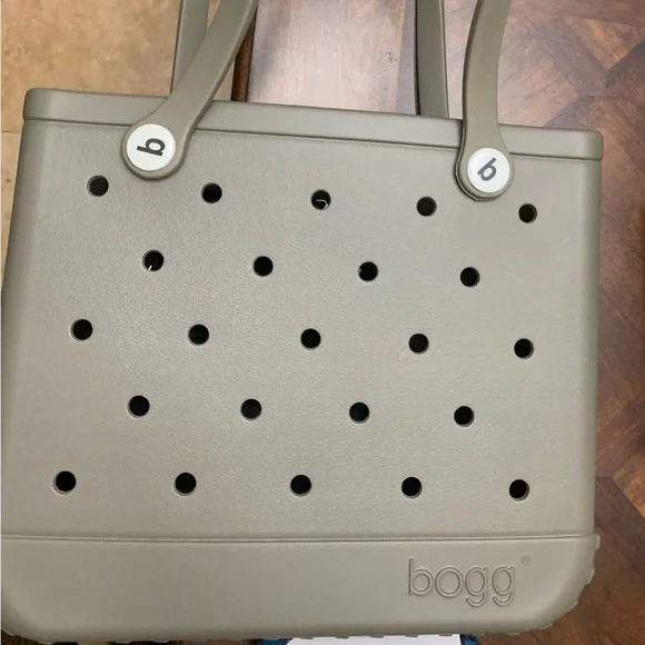 Bogg Bag - Picture 1 of 8